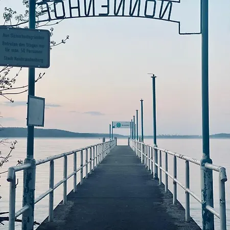 Vakantiehuis Auszeit Tollensesee *